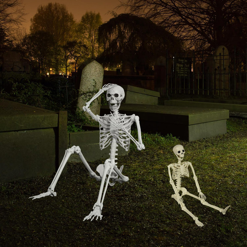 Halloween animatronic shops life-size skeleton